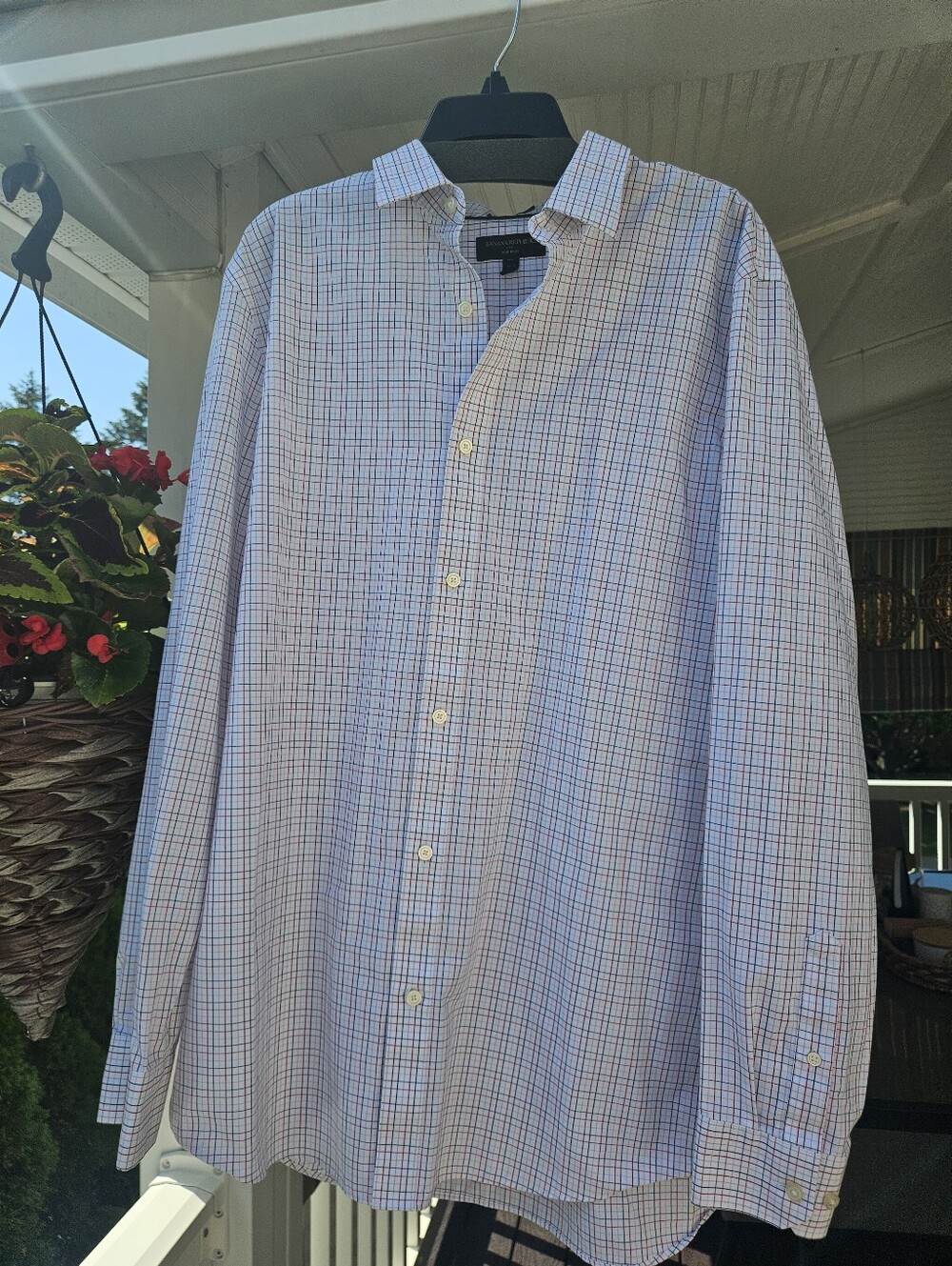Banana Republic Men's White, Red, Blue Windowpane Button-Up Shirt Xl Tall Slim
